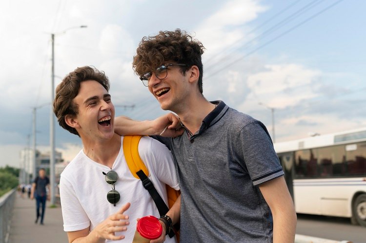 Gay Men’s Favorite Cities for Real-Life Spontaneous Encounters